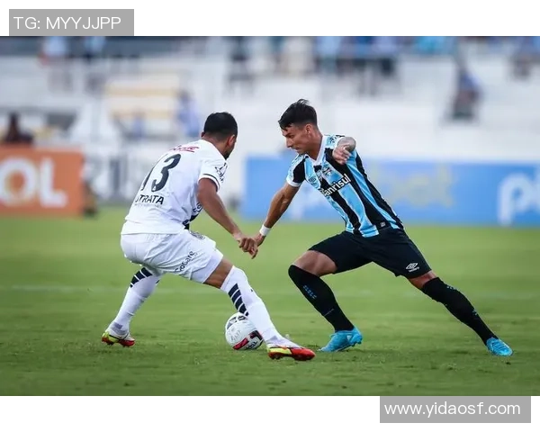 克鲁塞罗与巴竞技激战正酣谁能在这场对决中笑到最后 克鲁塞罗与巴竞技激战正酣谁能在这场对决中笑到最后