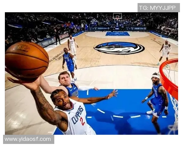 独行侠与快船精彩对决全场录像回放及精彩瞬间分析