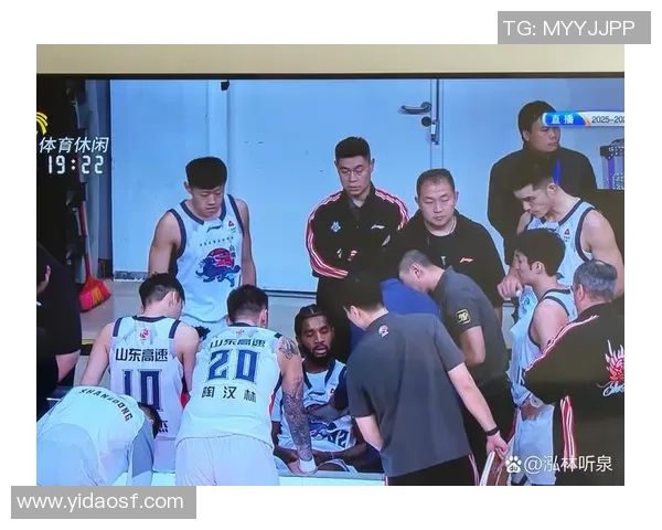 辽宁与山东激战正酣1月12日篮球盛宴精彩不容错过