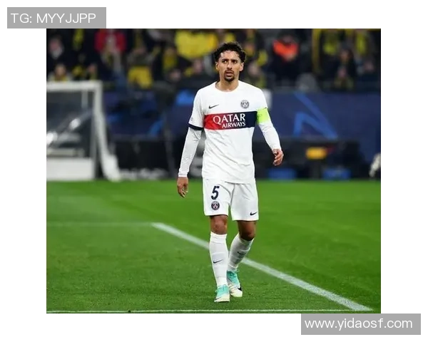 马尔基尼奥斯的传奇之路:从新星到足球巨星的成长历程 马尔基尼奥斯的传奇之路:从新星到足球巨星的成长历程