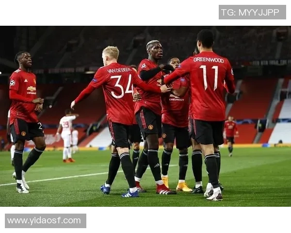 曼联与伊斯坦布尔精彩对决回顾全场集锦与精彩瞬间分析